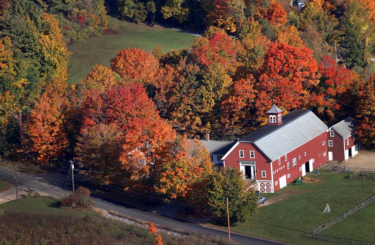 Fall foliage explodes in color in New Hampshire