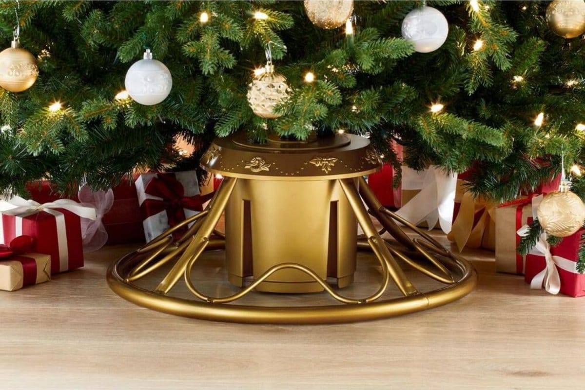 christmas tree stand